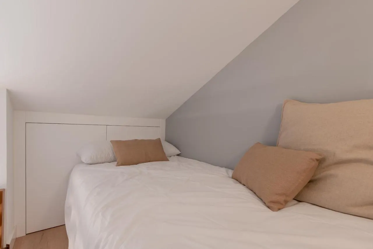 Exclusive Penthouse In Plaza La Merced 말라가 아파트